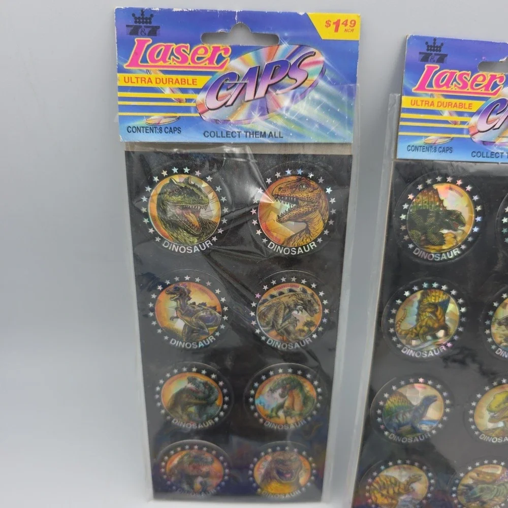 Jurassic Pogs On‎ Sheet Lot Of 32 Dinosaurs Laser Caps USA VTG NEW